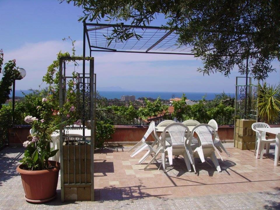 Bed and Breakfast La Casa Di Mariu Furnari Zewnętrze zdjęcie